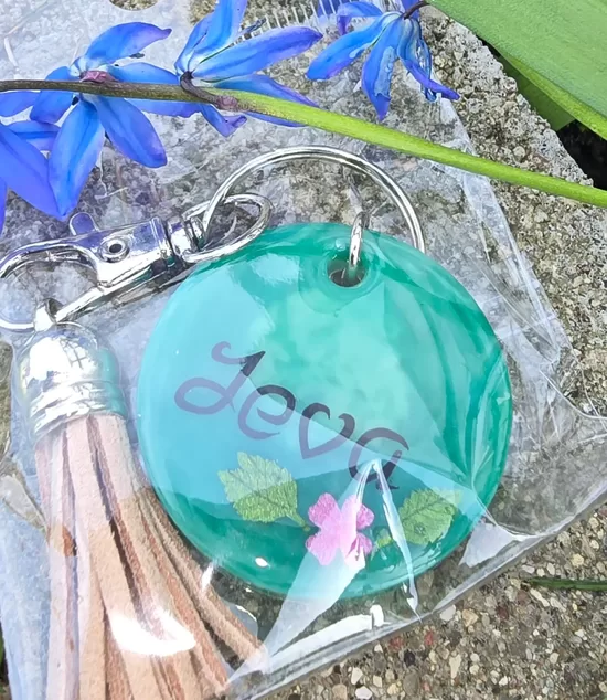 Atslēgu piekariņš